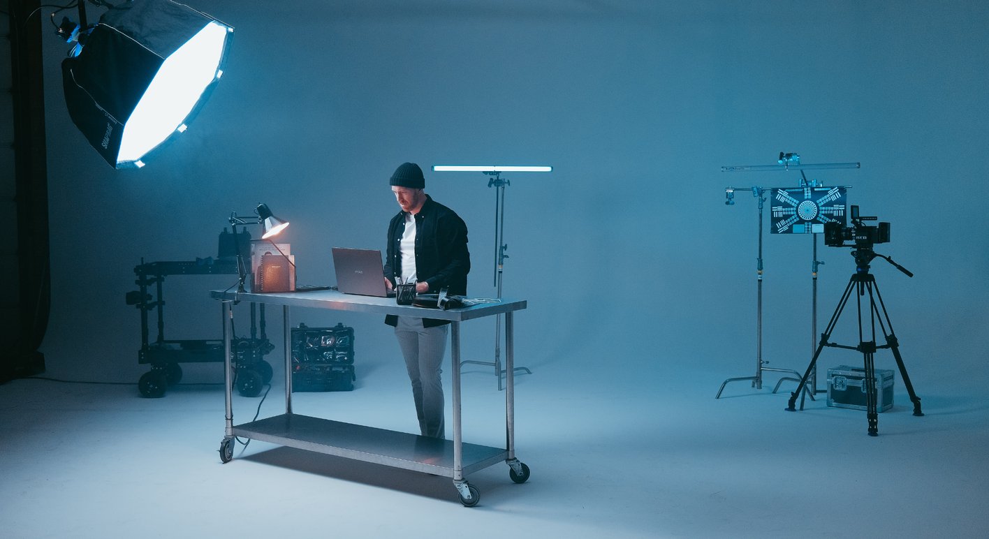 5 Bounce Lighting Tips for Solo Freelancers